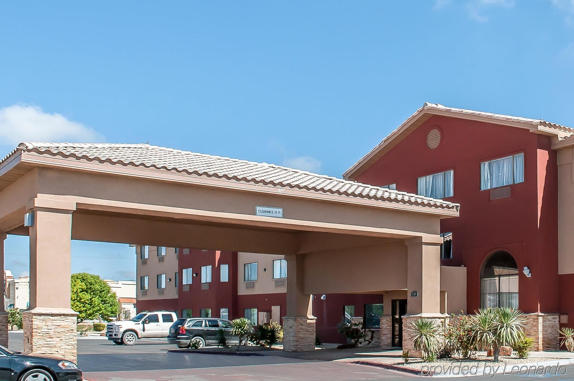 Holiday Inn Express Hobbs Exterior photo